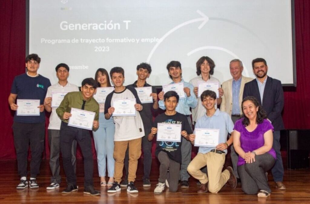 Diputados entregaron certificados en Programación